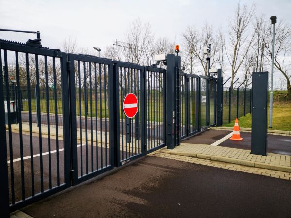 Business Fence Installation Service